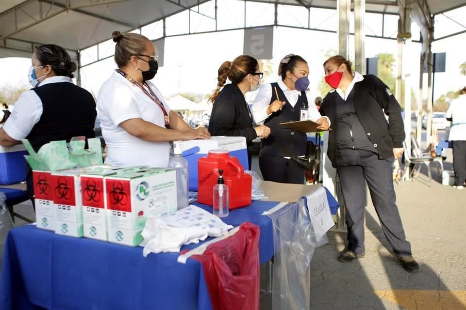 Lleva a cabo San Nicolás segunda jornada de vacunación Covid-19.