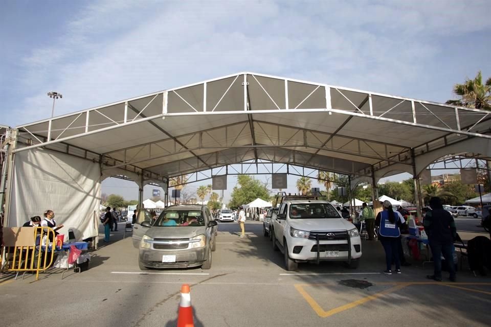 Lleva a cabo San Nicolás segunda jornada de vacunación Covid-19.