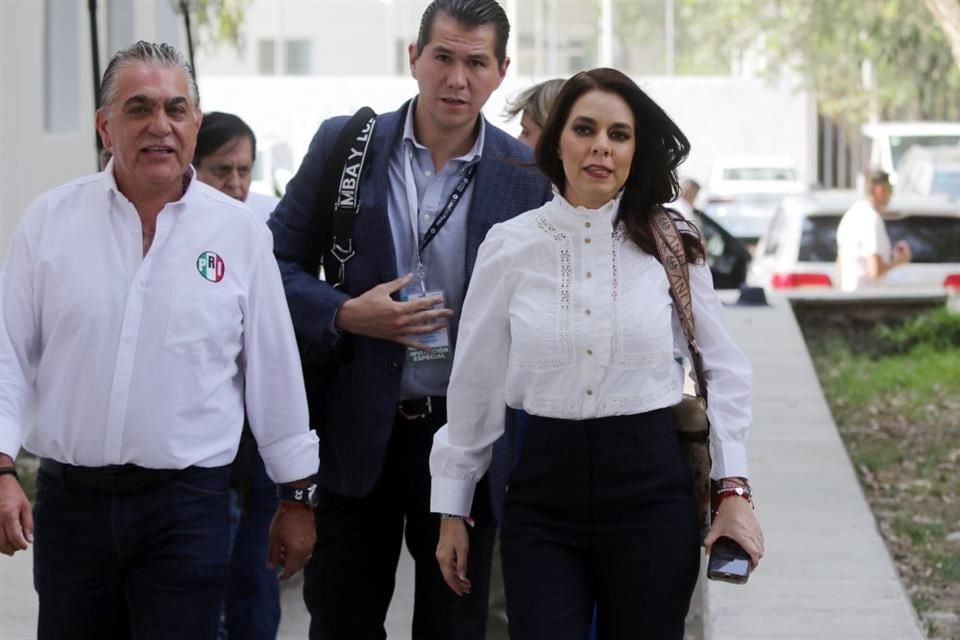 Laura Haro previo al segundo debate por la Gubernatura de Jalisco, organizado por el IEPC.