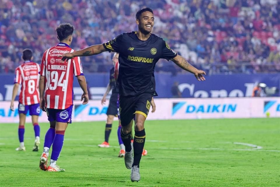 El Toluca de desquitó con el Atlético de San Luis del maltrato que recibió del América: 5-1 se impuso en el Estadio Alfonso Lastras.