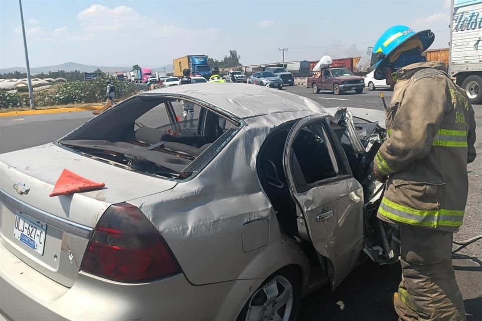 Bomberos atendieron la emergencia.