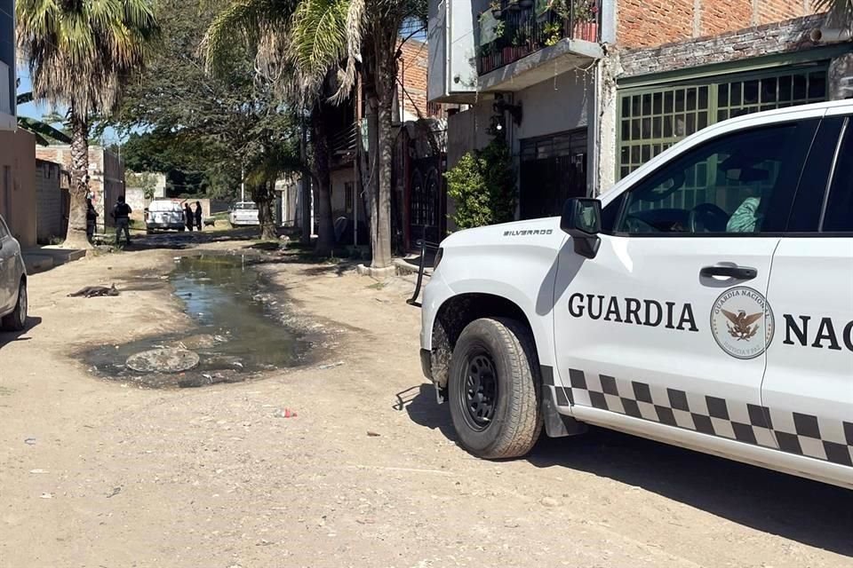 Dos hombres fueron asesinados y sus cuerpos fueron localizados la mañana de este domingo en calles de la Colonia El Zalate, en Tonalá.