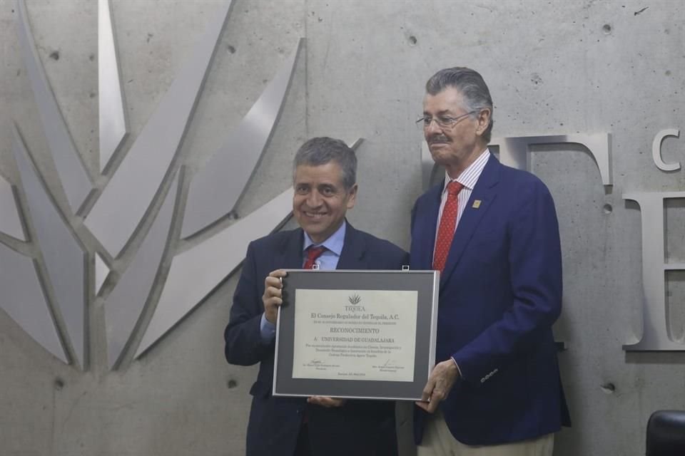 En el marco de la celebración de los 30 años del CRT, se renovaron ocho acuerdos con instituciones de carácter científico.