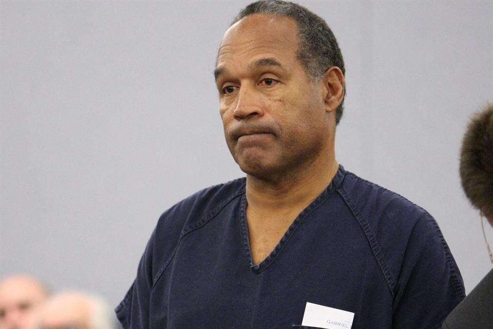 Medios revelaron que la causa de muerte del polémico Orenthal James Simpson, mejor conocido como O.J. Simpson, fue por cáncer de próstata.