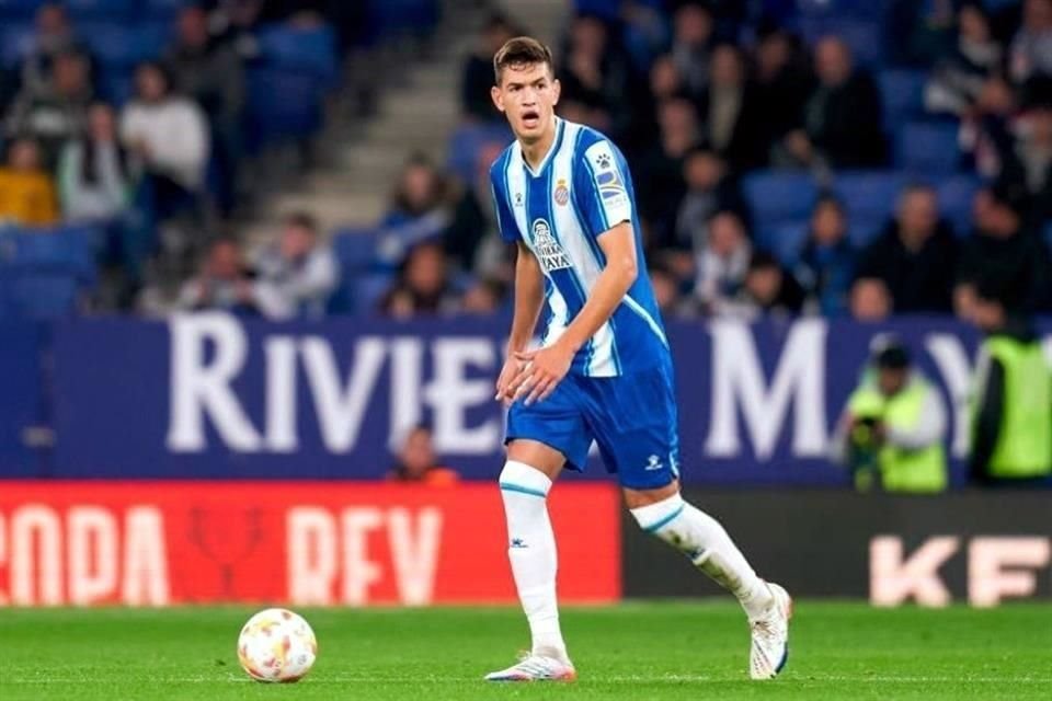 César Montes descendió con el Espanyol de Barcelona en la campaña pasada de La Liga.