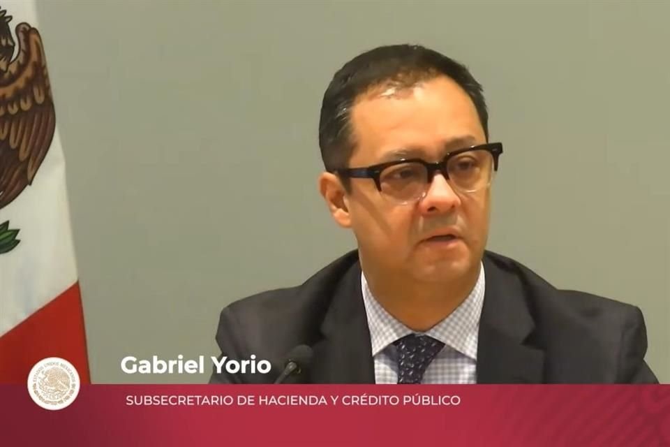 Gabriel Yorio, subsecretario de Hacienda, Yorio dijo que el Gobierno ha tenido una mezcla de varias acciones con Pemex, entre ellas capitalizaciones y la reducción del pago del DUC.