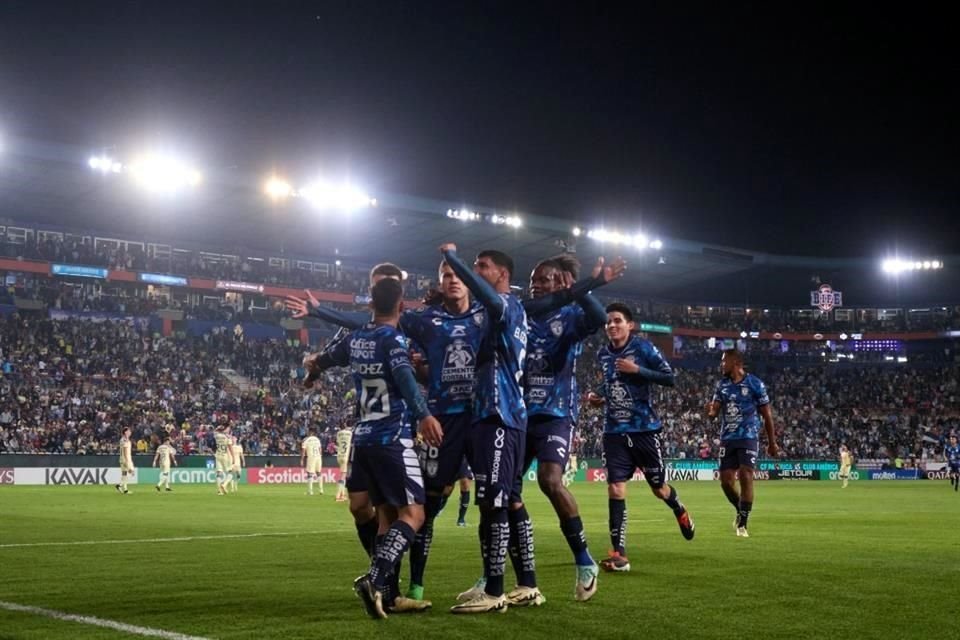 El Pachuca hizo un gran partido y aprovechó su condición de local para obtener el boleto para la Final de la Concachampions.