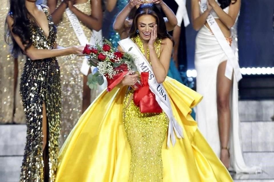 Voigt llevaba alrededor de siete meses con la corona, la cual se le entregó en el prestigioso concurso el pasado 29 de septiembre en Reno Tahoe.