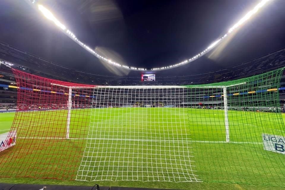 La FIFA quiere el control total de los estadios durante el torneo.