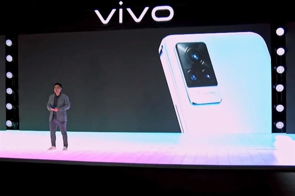 Vivo V21 estará disponible a finales de julio, con un precio de 10 mil pesos.