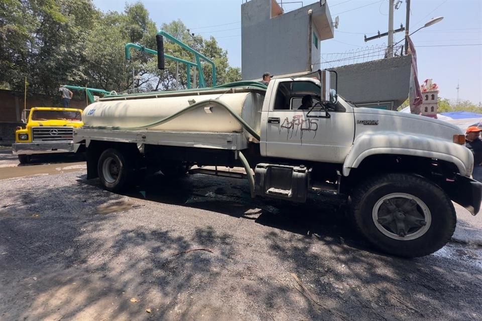 'Se repartieron 157 mil 920 metros cúbicos de agua a través de los carros tanque en 71 colonias', informó la demarcación.