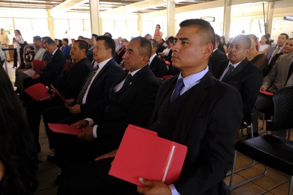 Se titularon en la Academia y Universidad Policial de Jalisco.