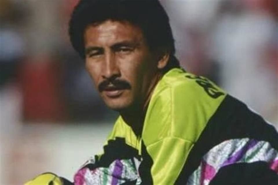 El portero Pablo Larios era una leyenda del Cruz Azul, pero la directiva no le perdonó un mega error en la Final ante América.