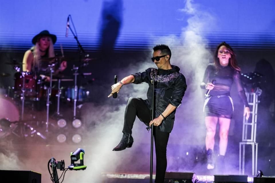 Renovados y con la misma pasión de hace poco más de tres décadas, los músicos de Moenia regresan a GDL, esta vez con su gira Pixel Tour.