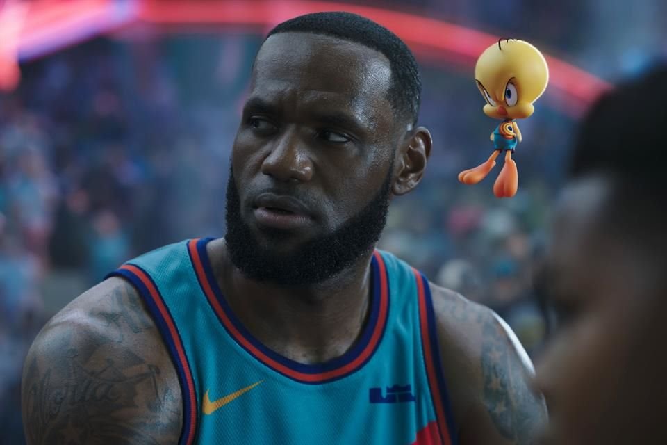 Lebron James le manda un mensaje a los 'haters' de Space Jam.