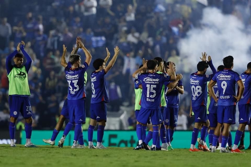 Cruz Azul agradeció a su afición.