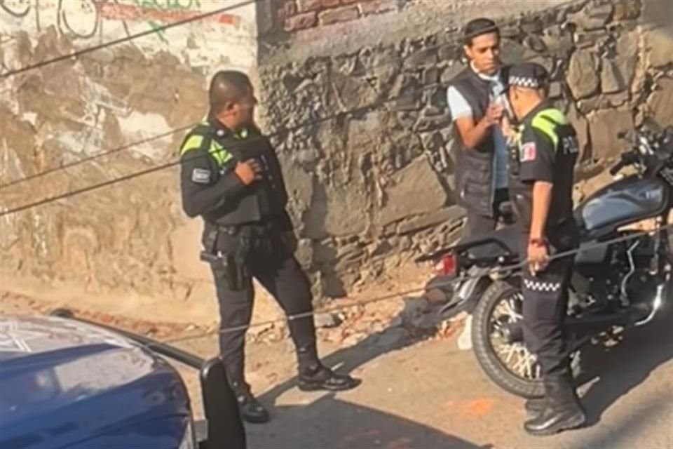 Usuarios de redes sociales acusaron de extorsión a elementos policiacos de Tonalá; la Comisaría señaló que no se ha hecho ninguna denuncia.