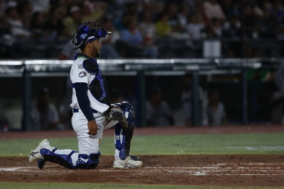Jhon Núñez, catcher de los Charros de Jalisco.
