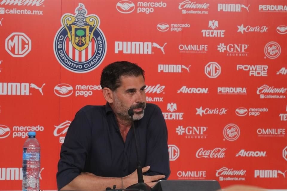 La era de Fernando Hierro en las Chivas está a punto de concluir, luego de que aceptó la oferta del equipo árabe Al-Nassar, donde juega CR7.
