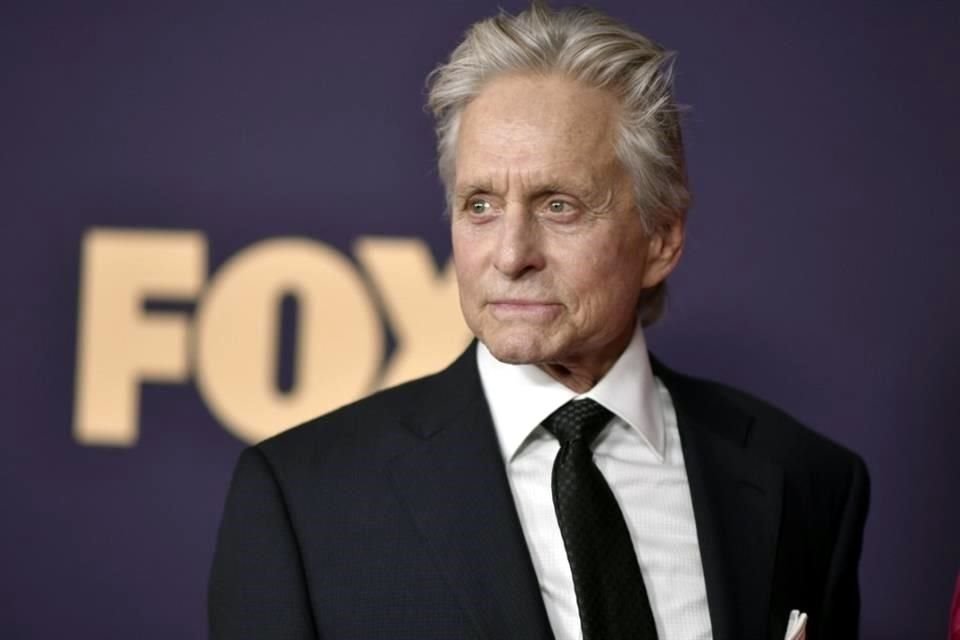 Michael Douglas visitó Israel para solidarizarse con esta nación y la guerra que vive; aprovechó para unirse con familiares de rehenes.