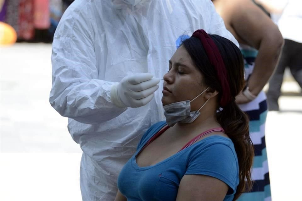 De cada 100 pruebas que se realizan en la entidad, actualmente 18 dan positivo a Covid.