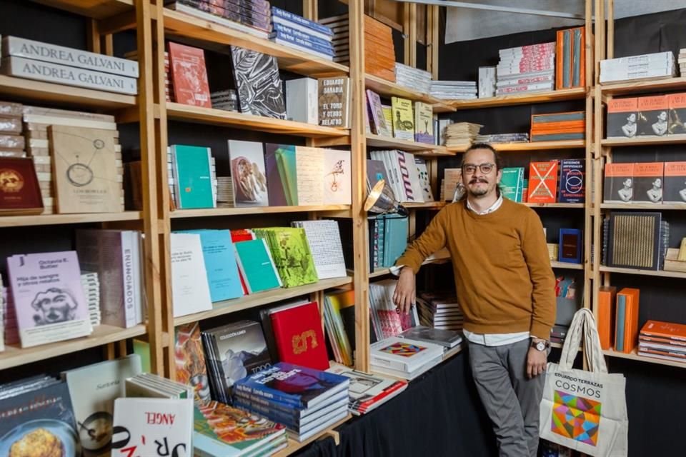 Carlos Armenta, Editor tapatío en Impronta.