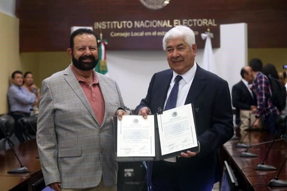 Francisco Ramírez Acuña recibió constancia de mayoría que lo acredita como senador electo por Jalisco.