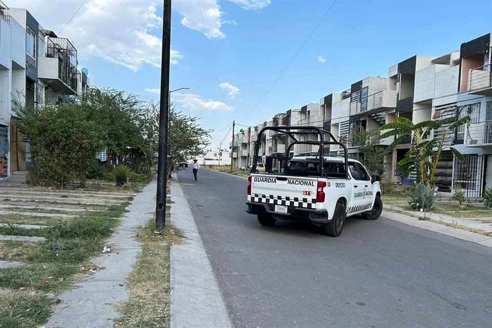 Activistas acudieron ayer a la Colonia Villa Fontana Aqua.