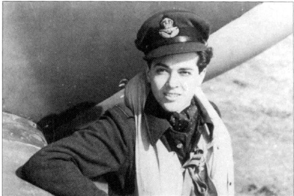 Luis Pérez Gómez, piloto tapatío muerto en la Segunda Guerra Mundial.