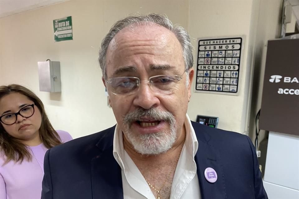 Fernando Petersen, Secretario de Salud de Jalisco.
