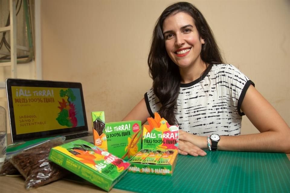 Ana Cristina Dorantes,  Directora de FOOD LAB, creo el snack ¡Ala Tierra!, natural y nutritivo.