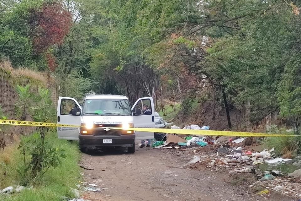 Un cadáver carbonizado fue encontrado en la Colonia Alamedas de Zalatitán, en Tonalá.