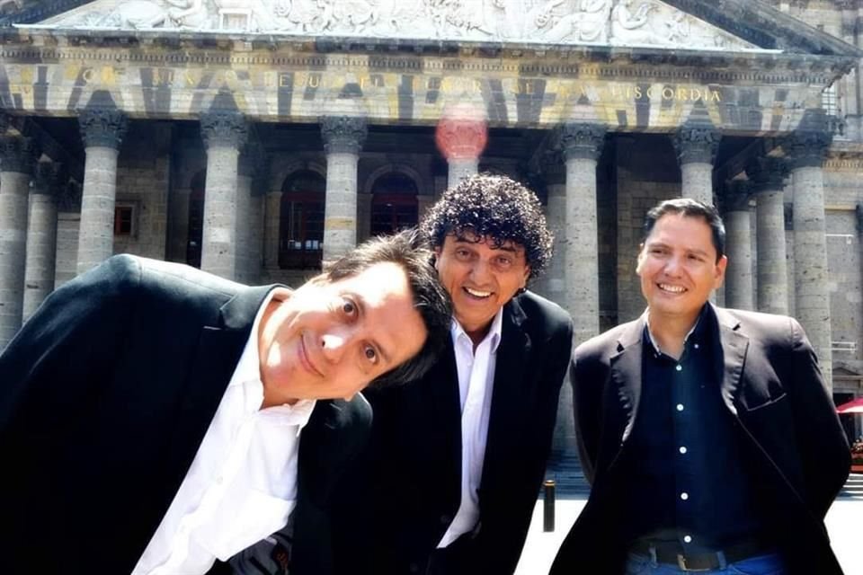 Radiopatías llega al Conjunto Santander con '35 Años y Cantando', una selección de sus sketches para festejar su aniversario.