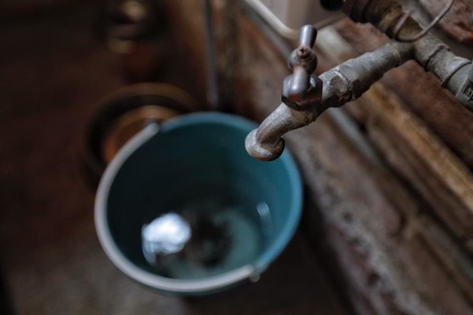 La diputada panista Mirelle Montes Agredano busca crear una Comisión permanente para tratar temas sobre la crisis de agua en el AMG.