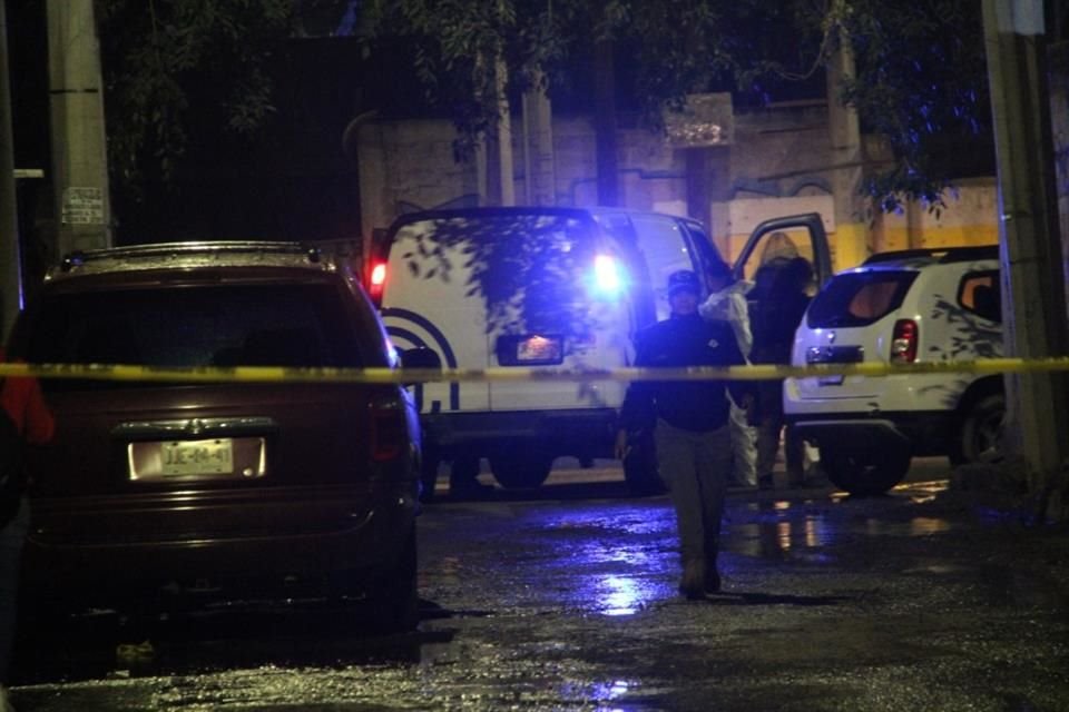 Mientras estaba arreglando un carro, un hombre fue asesinado a balazos en la Colonia Ferrocarril, de Guadalajara.