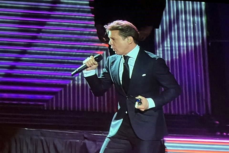 Luis Miguel se encuentra de gira por España.