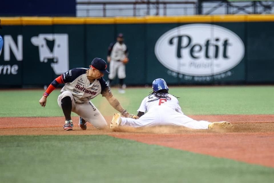 Los Charros de Jalisco perdieron 14-1 ante Sultanes de Monterrey.