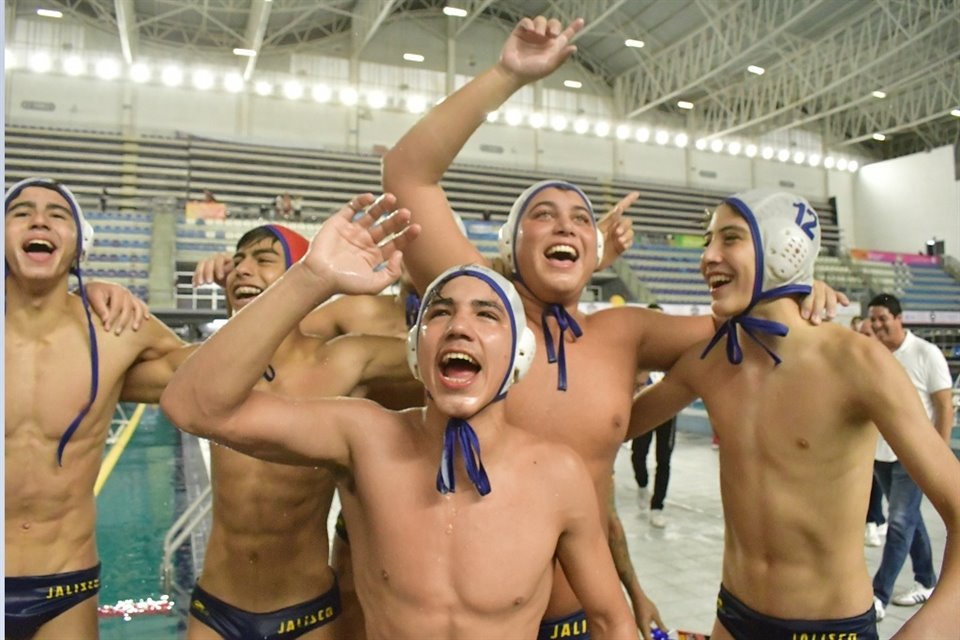 La Selección Jalisco de polo acuático superó su marca histórica y cerró la competencia con un total de 5 medallas de oro. 