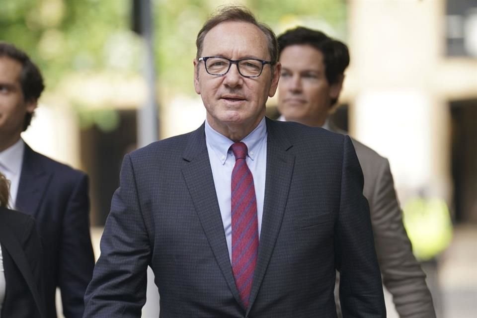 Kevin Spacey fue honrado con el premio a Mejor Interpretación de los Folkestone Independent Film por prestar su voz en la cinta 'Control'.