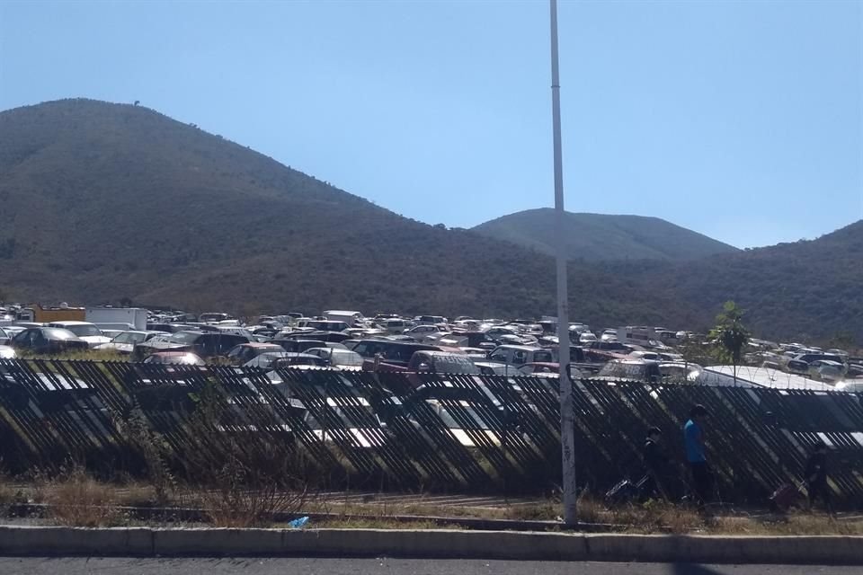 Jalisco fijó un plazo de 10 días a los propietarios de 15 mil 619 vehículos que tienen más de 180 días en depósitos vehiculares.