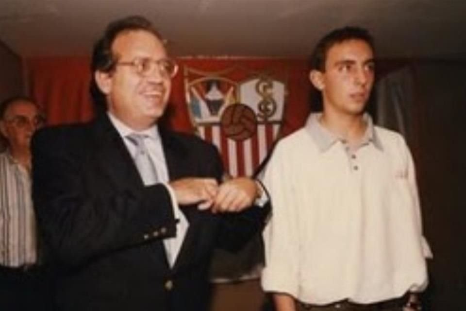 Desde su debut, el futbolista argentino Cristian Colusso fue considerado el sucesor de Maradona, pero nunca pudo demostrarlo ni consolidar su carrera.