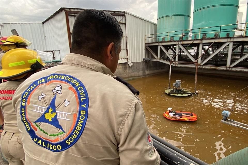 Un hombre murió tras caer accidentalmente al agua residual de la planta tratadora de una empresa ubicada en la Colonia El Rosario.