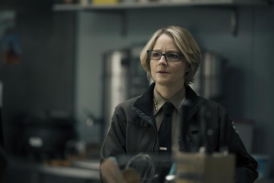 Jodie Foster fue nominada en la categoría de Actriz Principal en una Serie Limitada por su papel como  Liz Danvers.