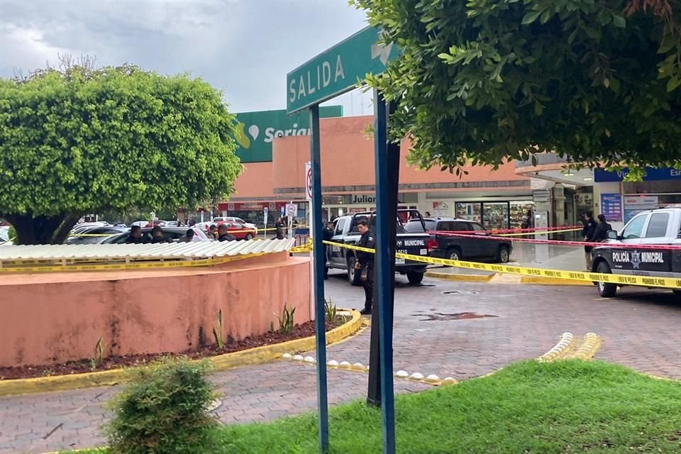 El 17 de julio un hombre fue asesinado en Plaza Guadalupe, suceso que tendría nexo con las desapariciones en las casas de cambio. 