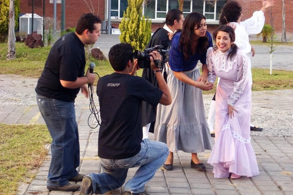 José Guadalupe Prado, con más de 30 años de experiencia como docente de cine en Jalisco, impartirá curso-taller de Cine para Adolescentes.