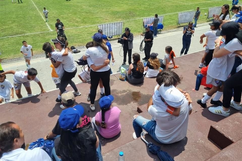 La edición 60 del Futbolito Bimbo finalizó con los títulos de Colegio El Arca (Baja California) en la rama femenil y también en la varonil.