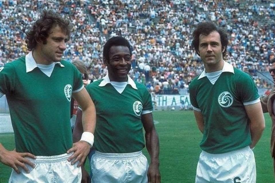 Chinaglia, Pelé y Beckenbauer.