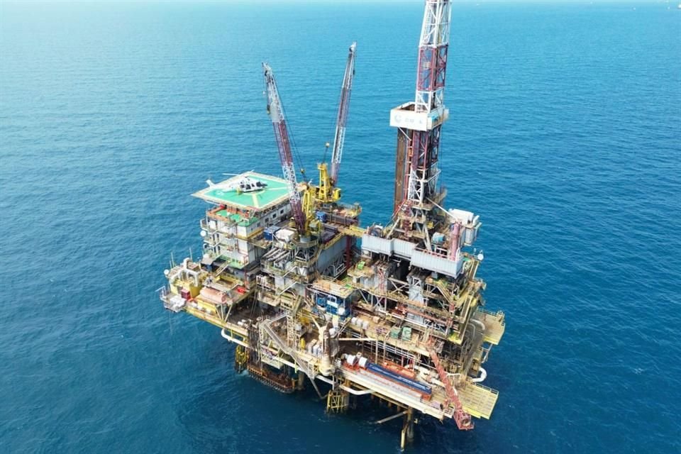 Pemex deberá pagar sus impuestos correspondientes a julio hasta finales de agosto.