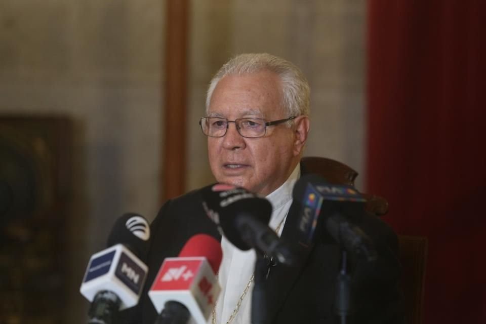El Cardenal Francisco Robles Ortega aseguró que la 'maña' se da sus mañas para obtener recursos de la religión.  