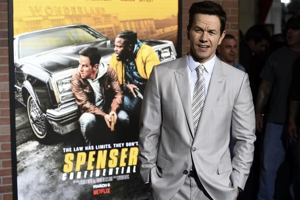 El actor Mark Wahlberg  compartió a través de Instagram una foto con sus hijos, algo inusual en él.